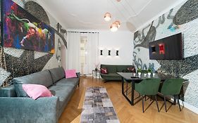 Central Stephansdom Apartment I Netflix I Self Check In
